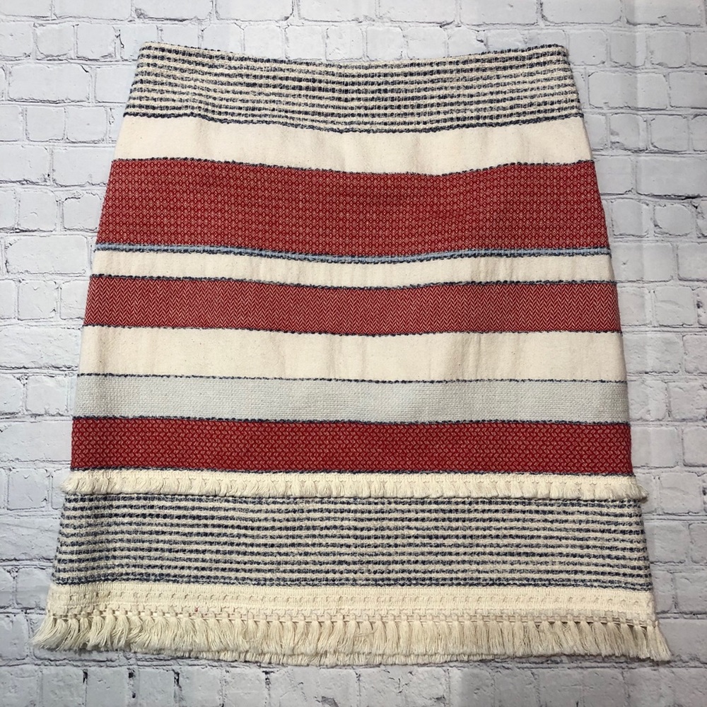 J. McLaughlin Boho Style Rug Pencil Skirt Size 4